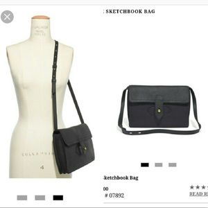 Madewell Sketchbook Bag in Black Leather